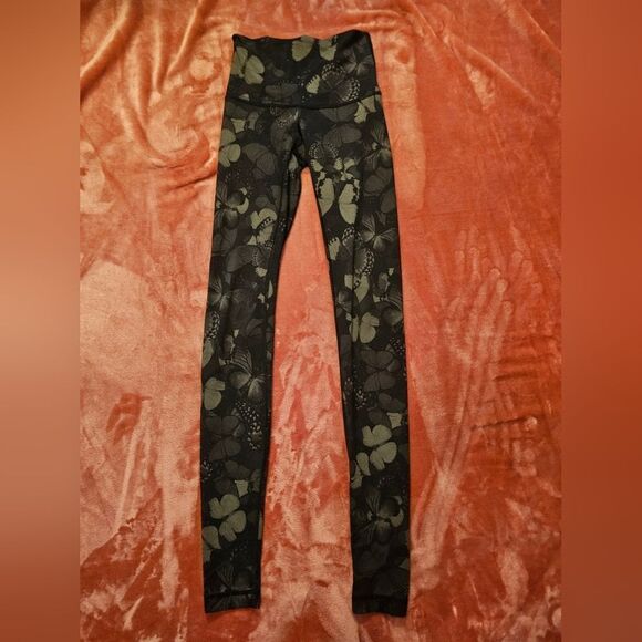 Lululemon wunder under green & black with butterfly pants sz 2 with 32" inseam - Picture 5 of 8